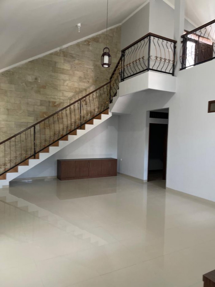 Rumah disewakan di Tropikana Jababeka Cikarang